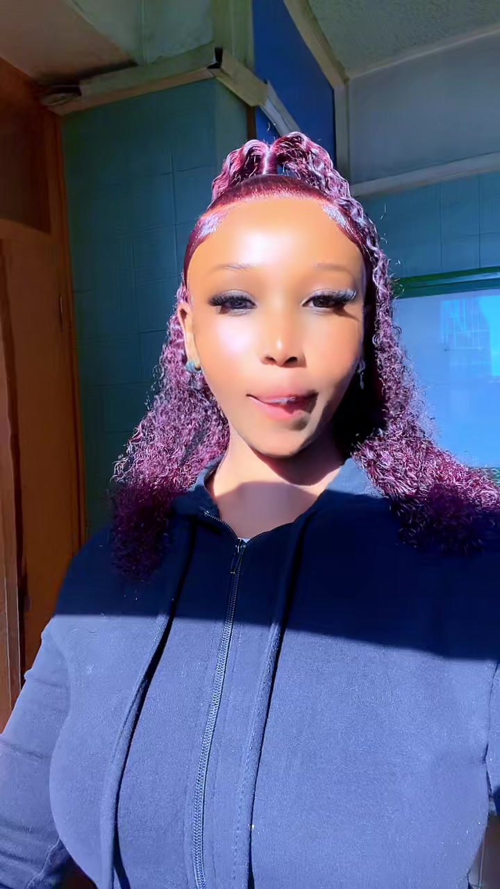 @Kiki💜🦅