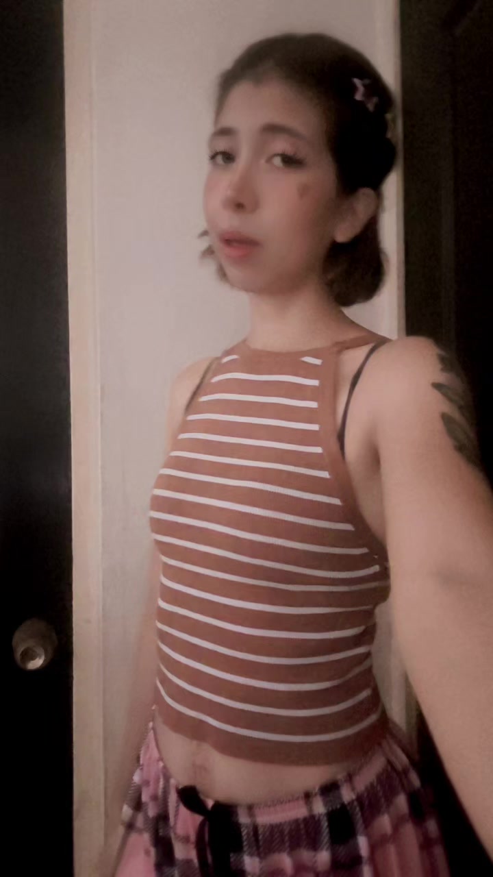 @𝕍𝔸𝕃𝔼ℝ𝕀𝔸🍒