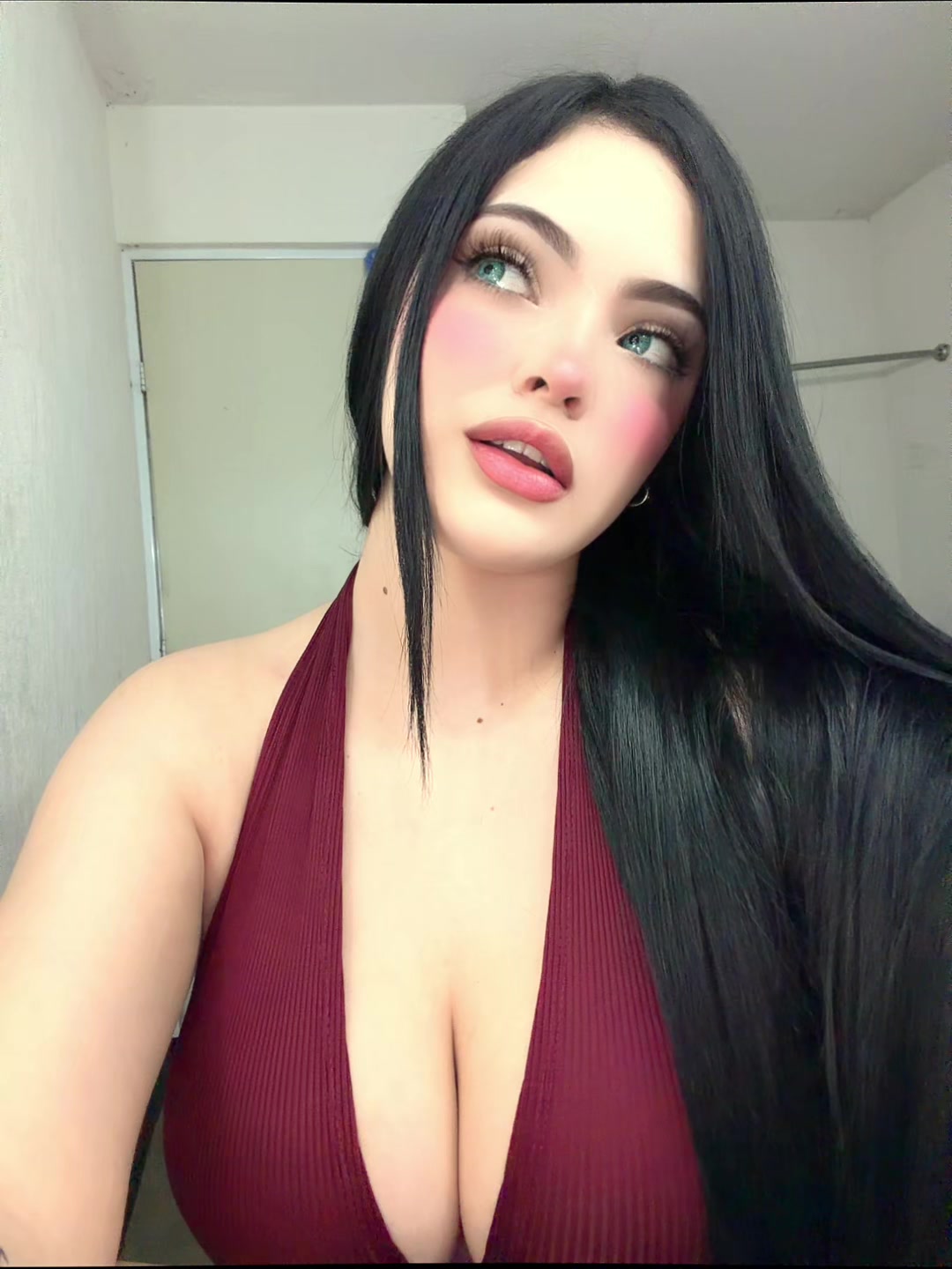 @Valery González