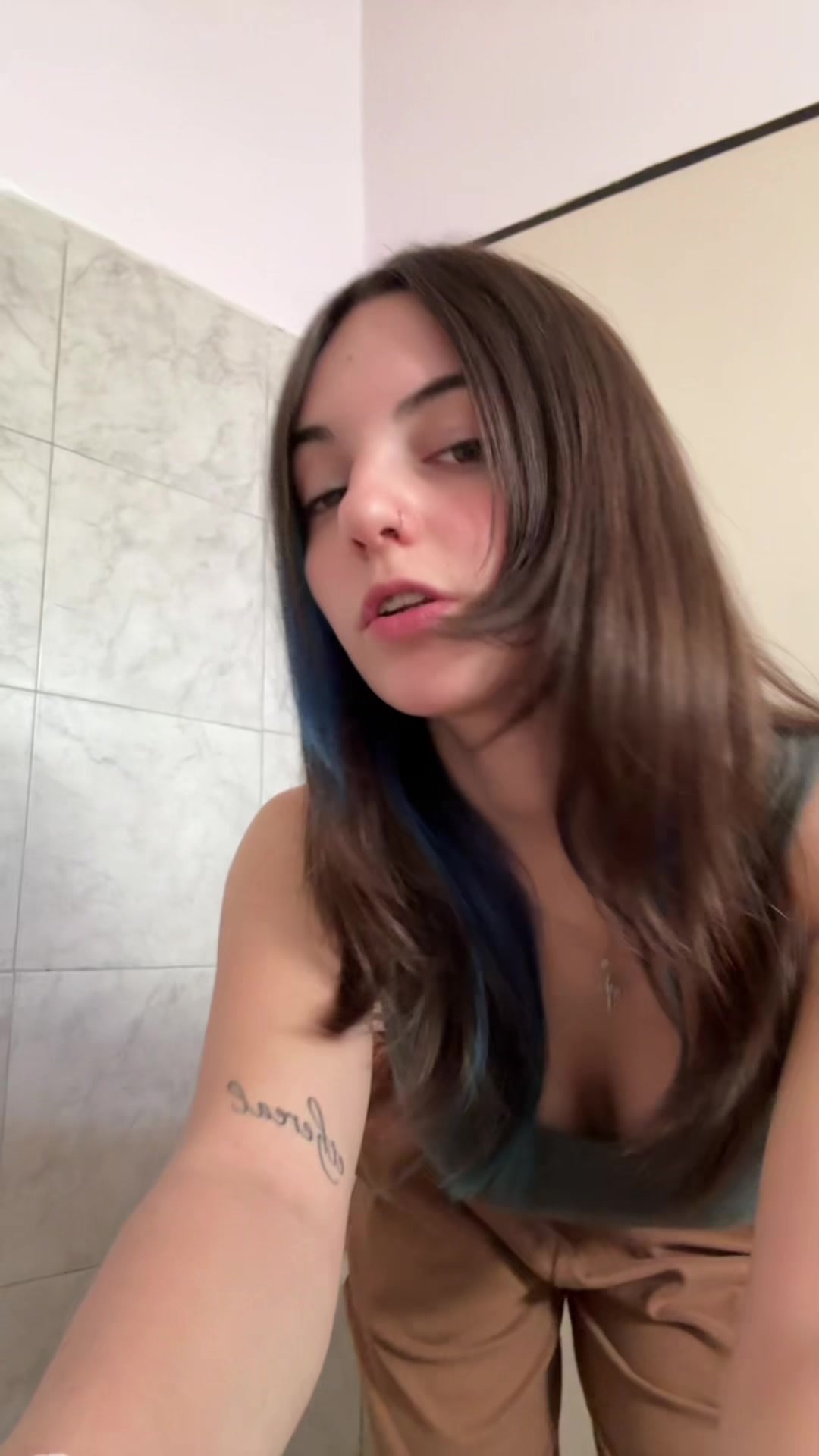 @bayitaaa