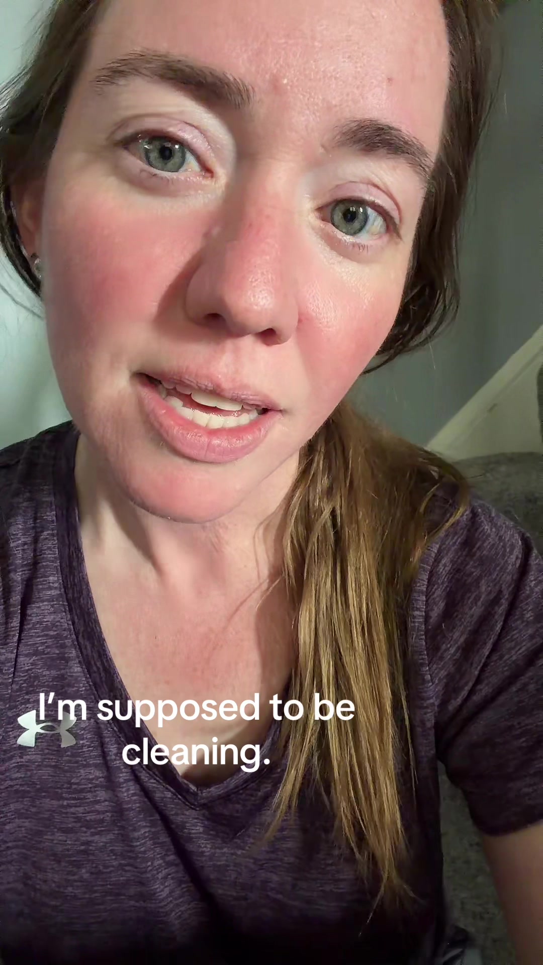@thecarriev