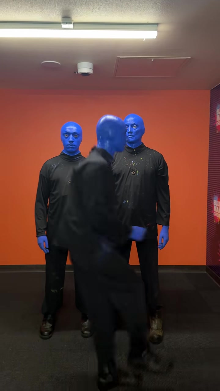 @Blue Man Group Official