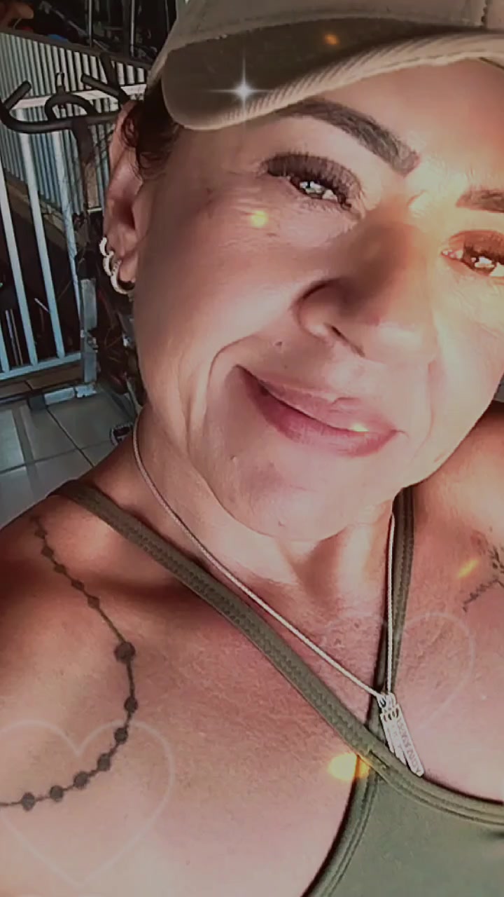 @Kátia Hinham