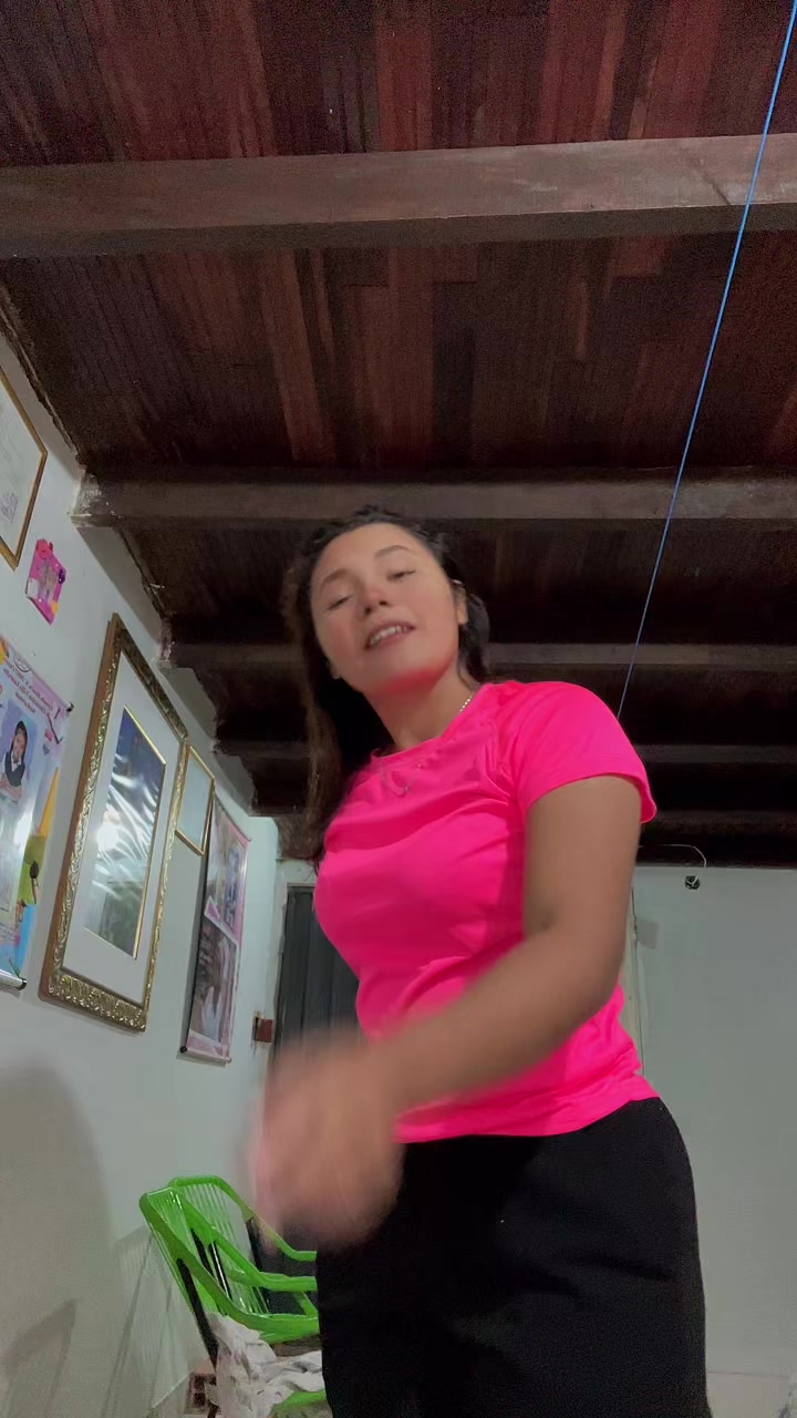 @María