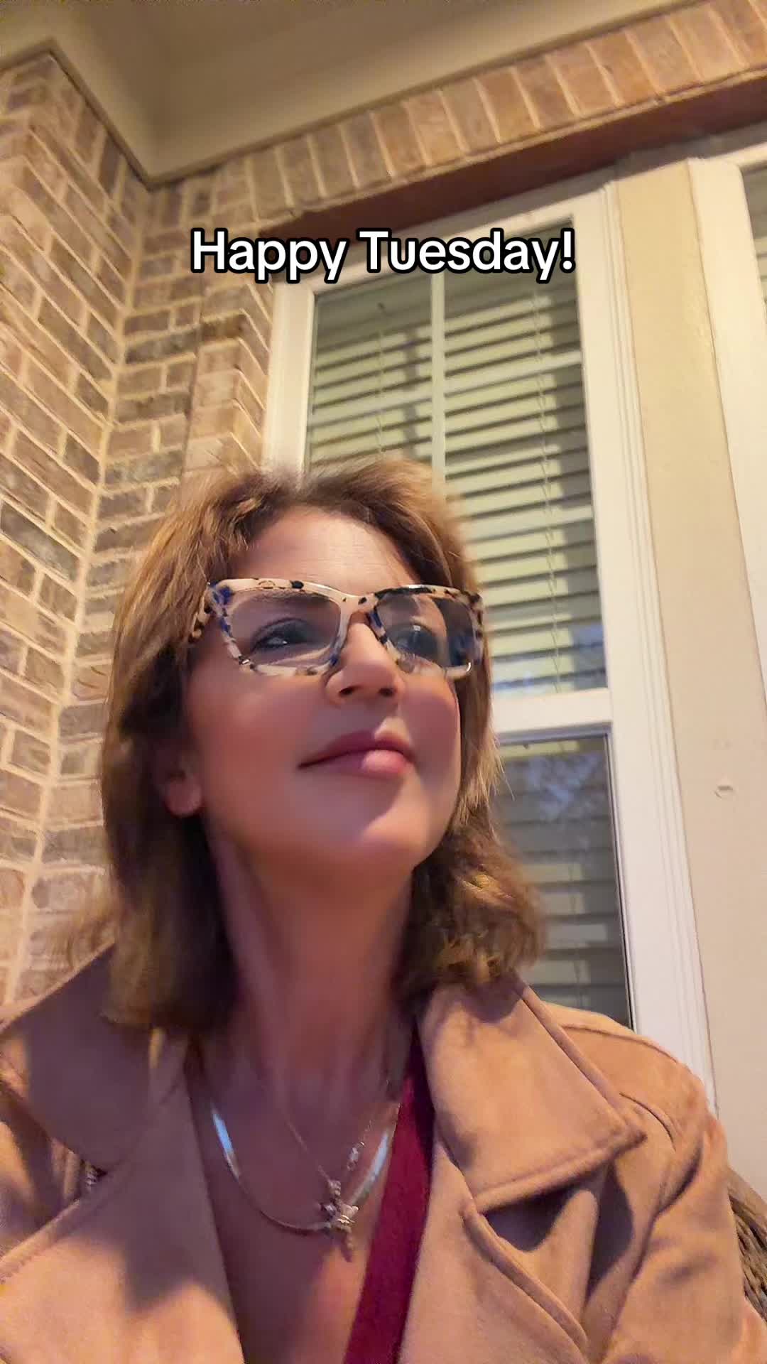 @Demi