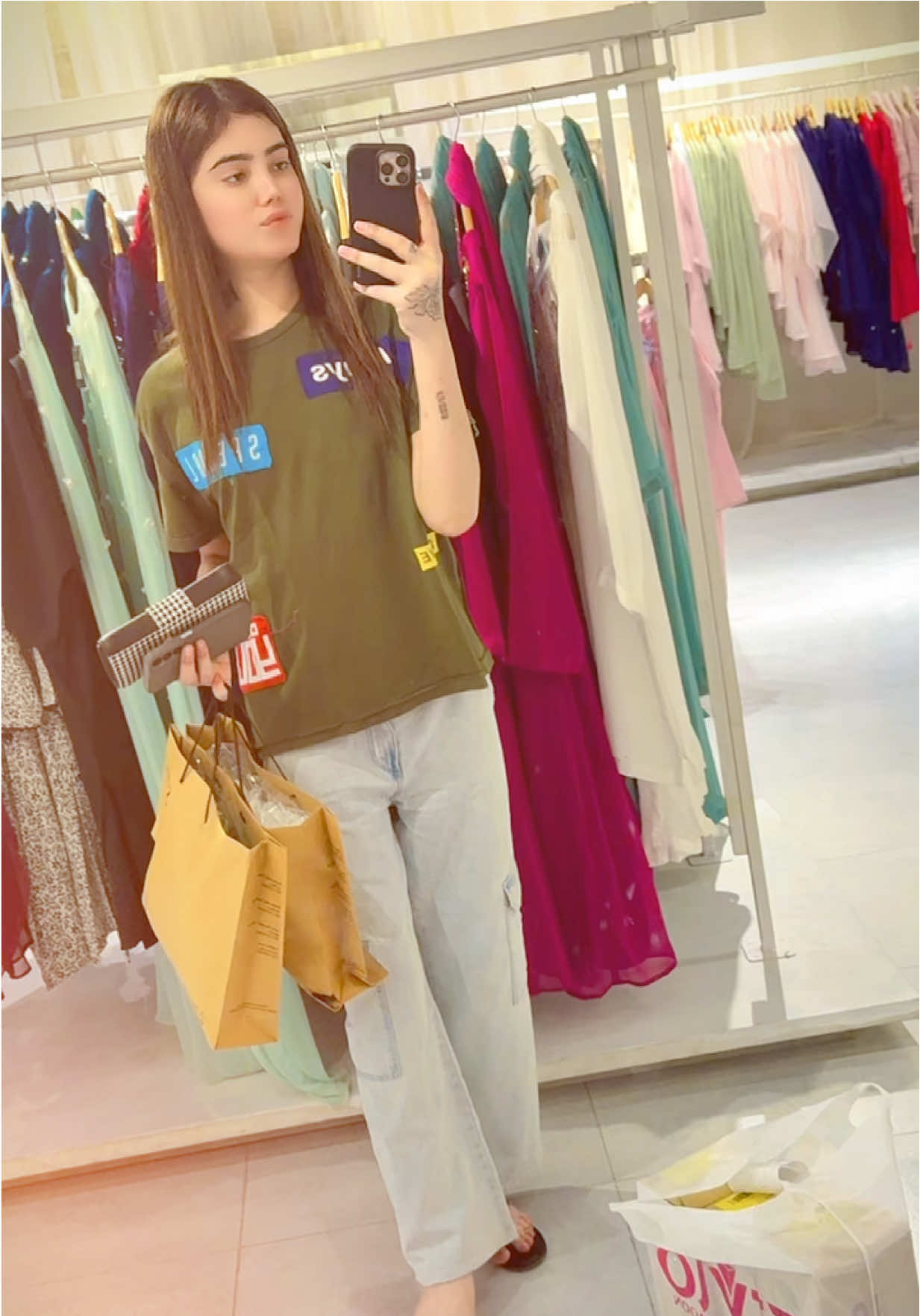 @Ujala🙃🥀