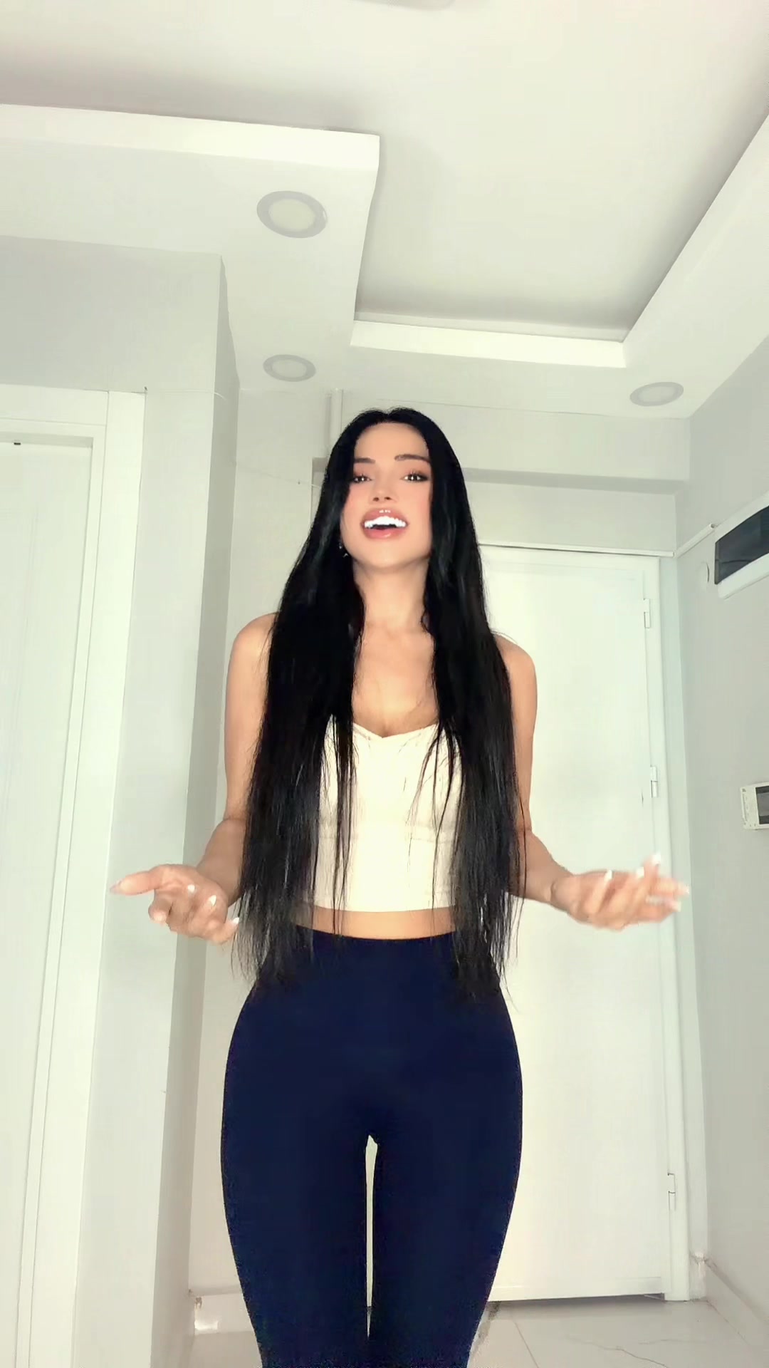 @AydaNur.live