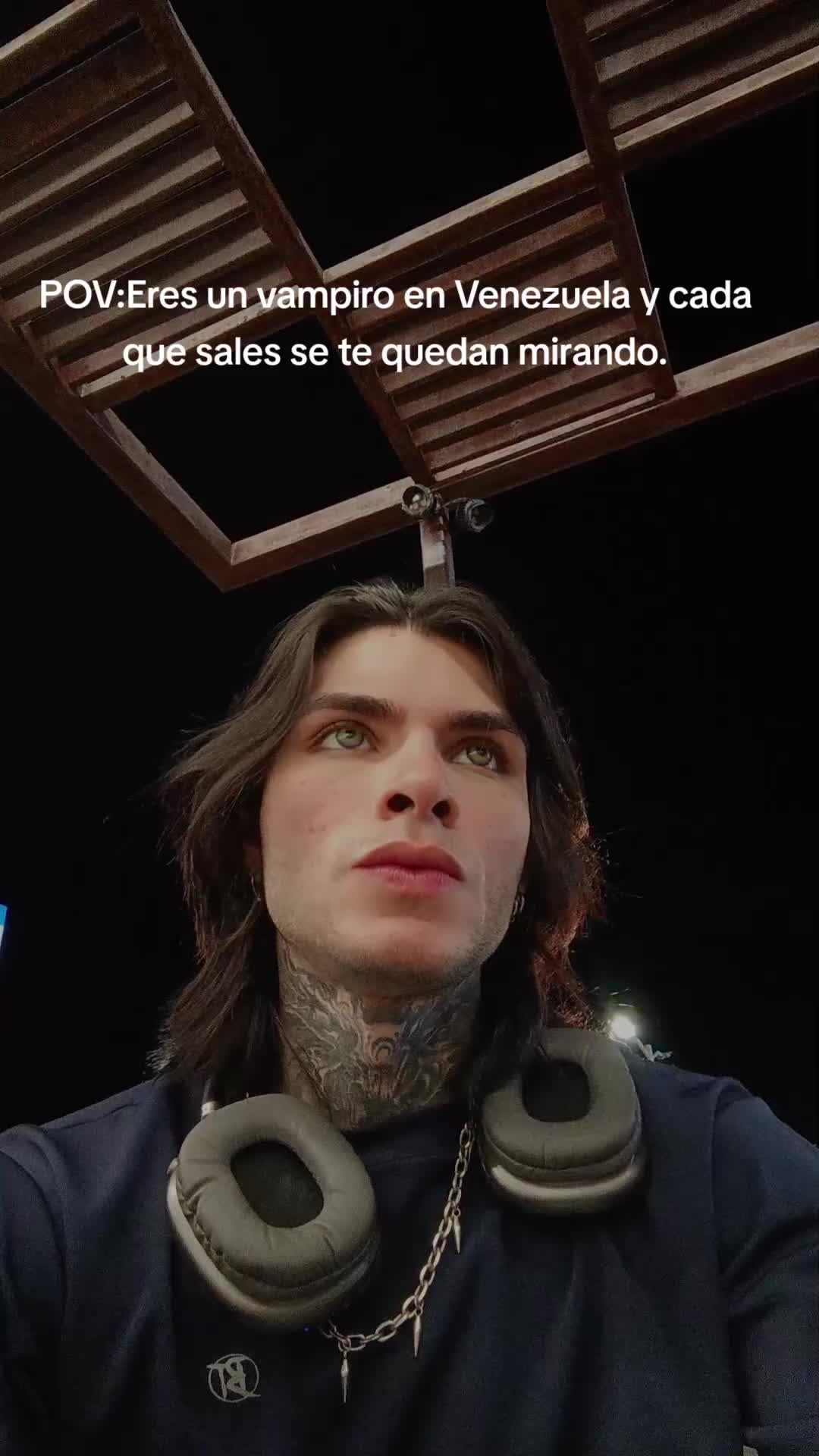 @GIO