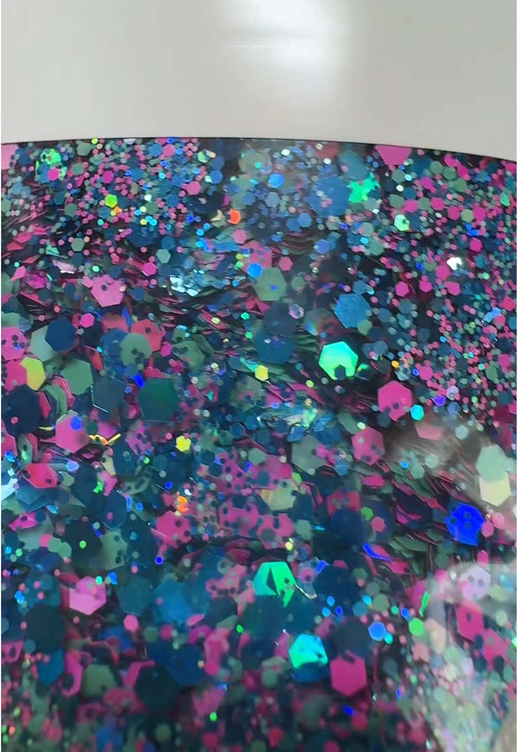 @𝐆𝐋𝐈𝐓𝐓𝐄𝐑 𝐅𝐈𝐗𝐗