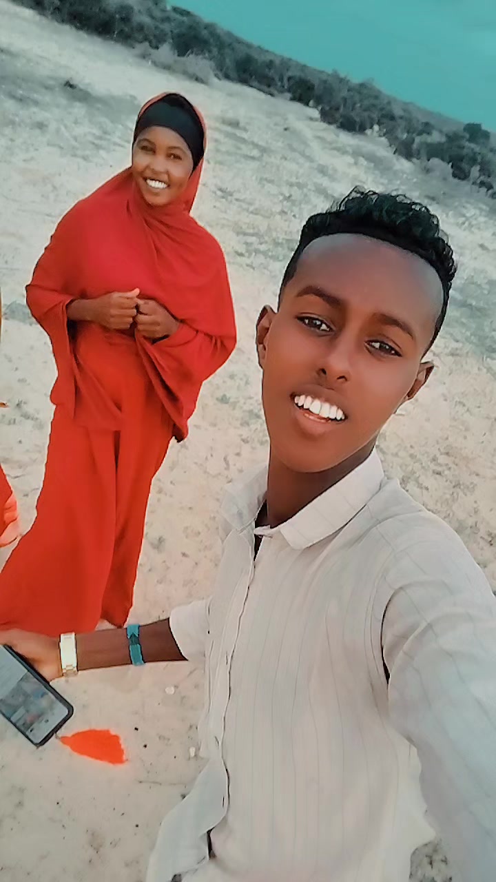 @luziina baadiyo 🫡🤫💪💪