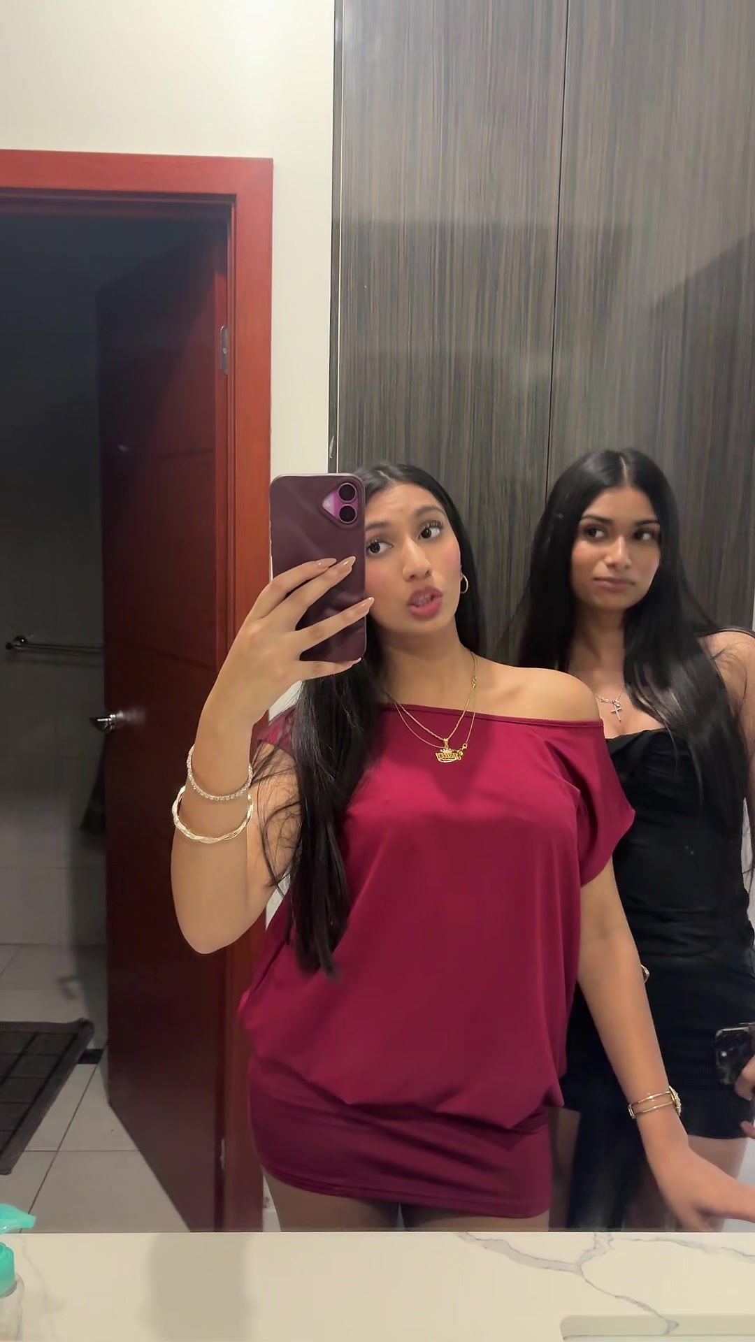 @_jasleengill