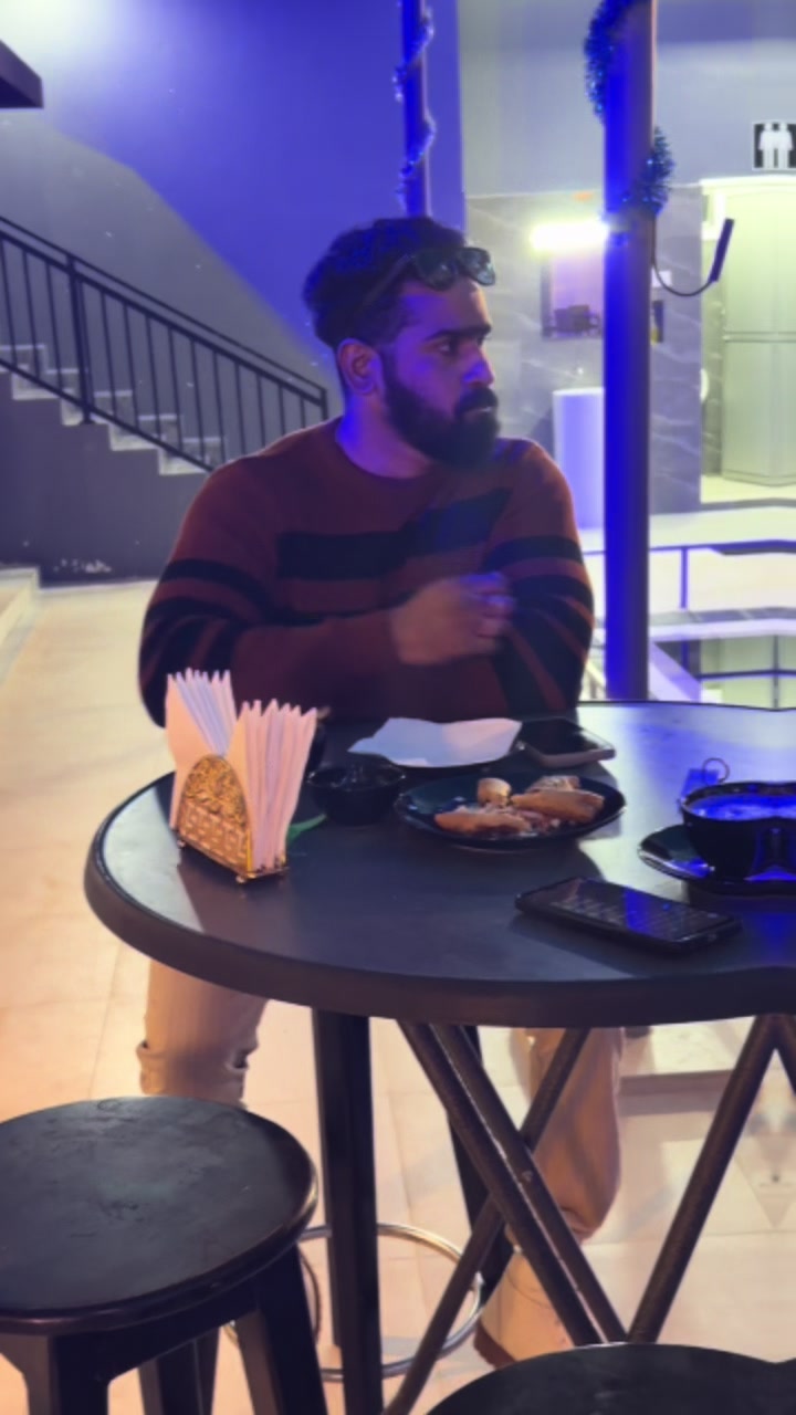 @vithucharles