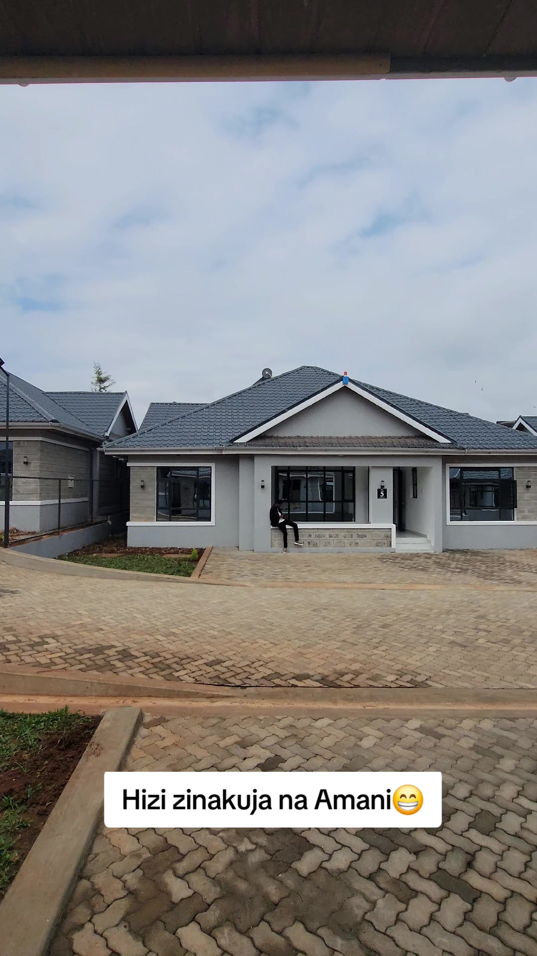 @RUIRUHOMES