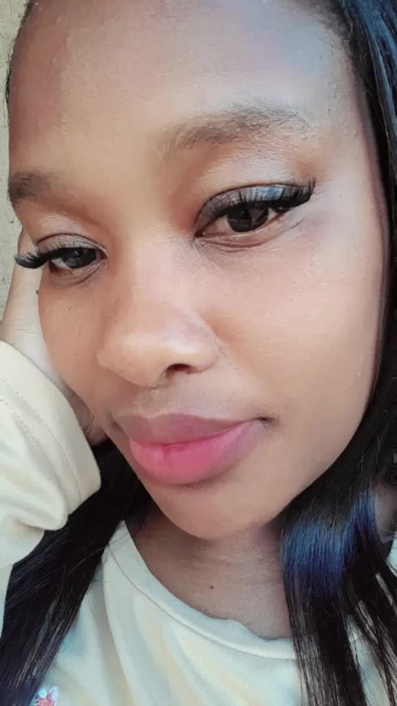 @Tshidi