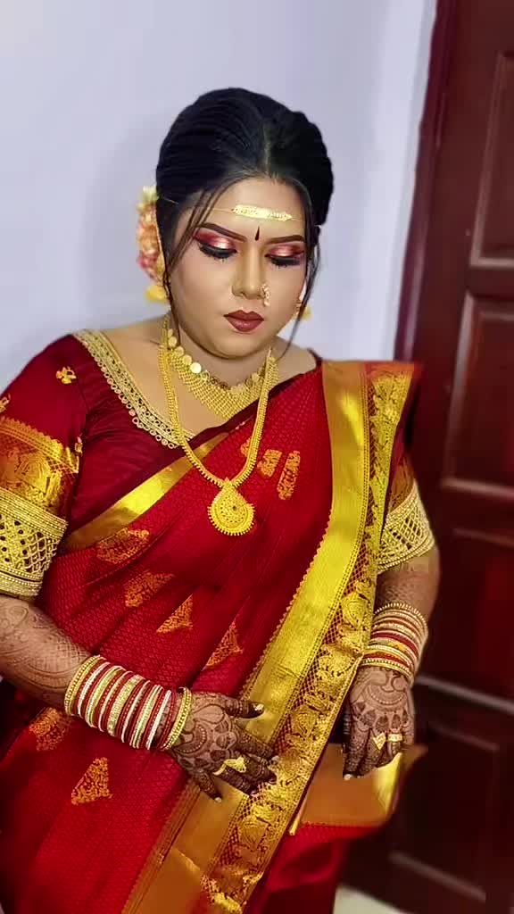 @Devis Bridal