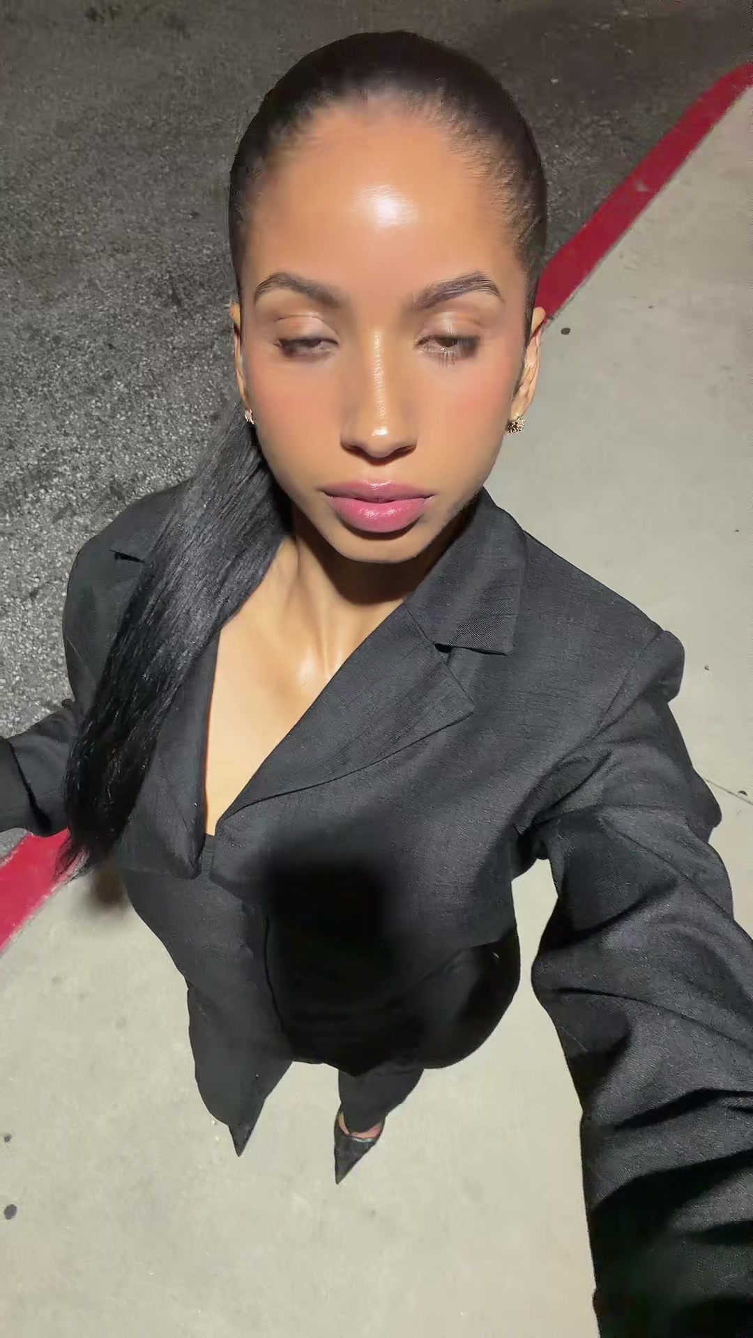 @jerniwhitee