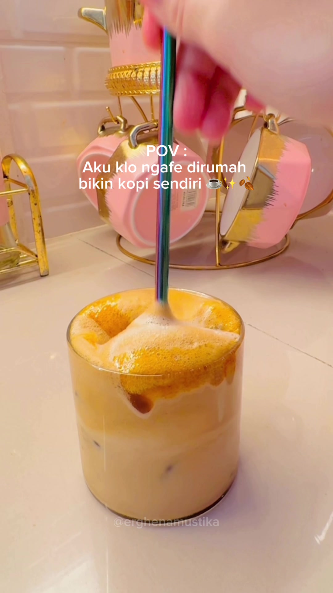 @IG : @erghenamustika