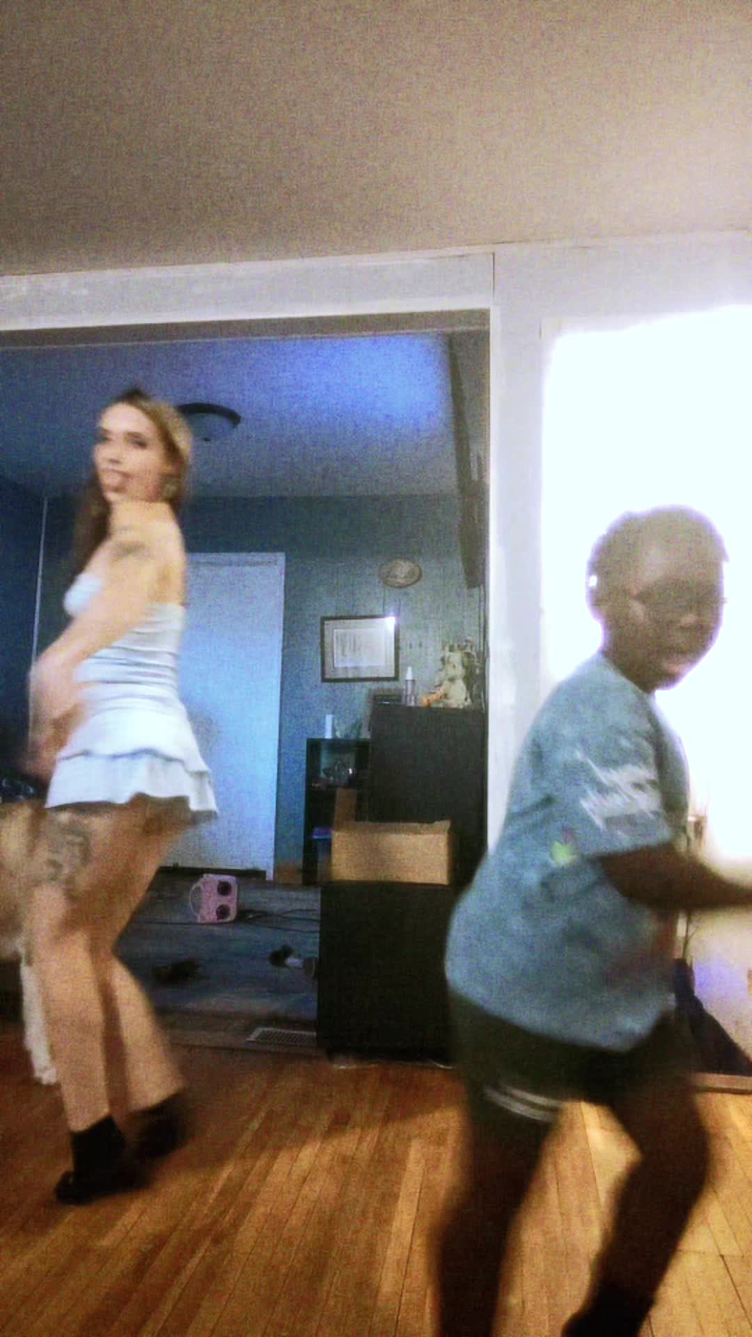 @user85974198193