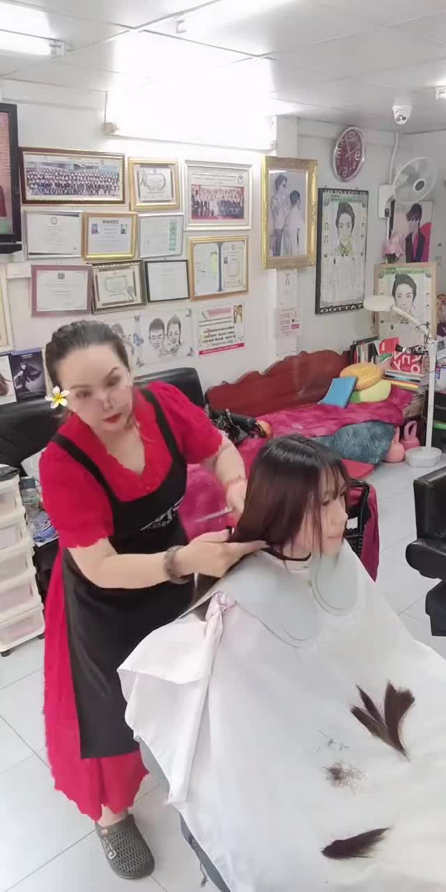@ฝนซาลอนสักคิ้วเศรษฐี159🐰💝🐰