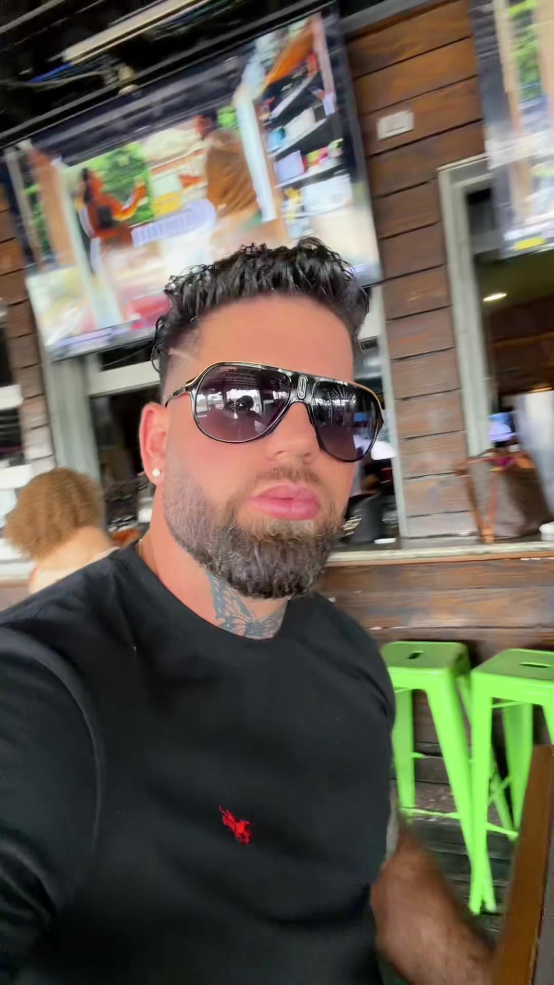 @Ojitos
