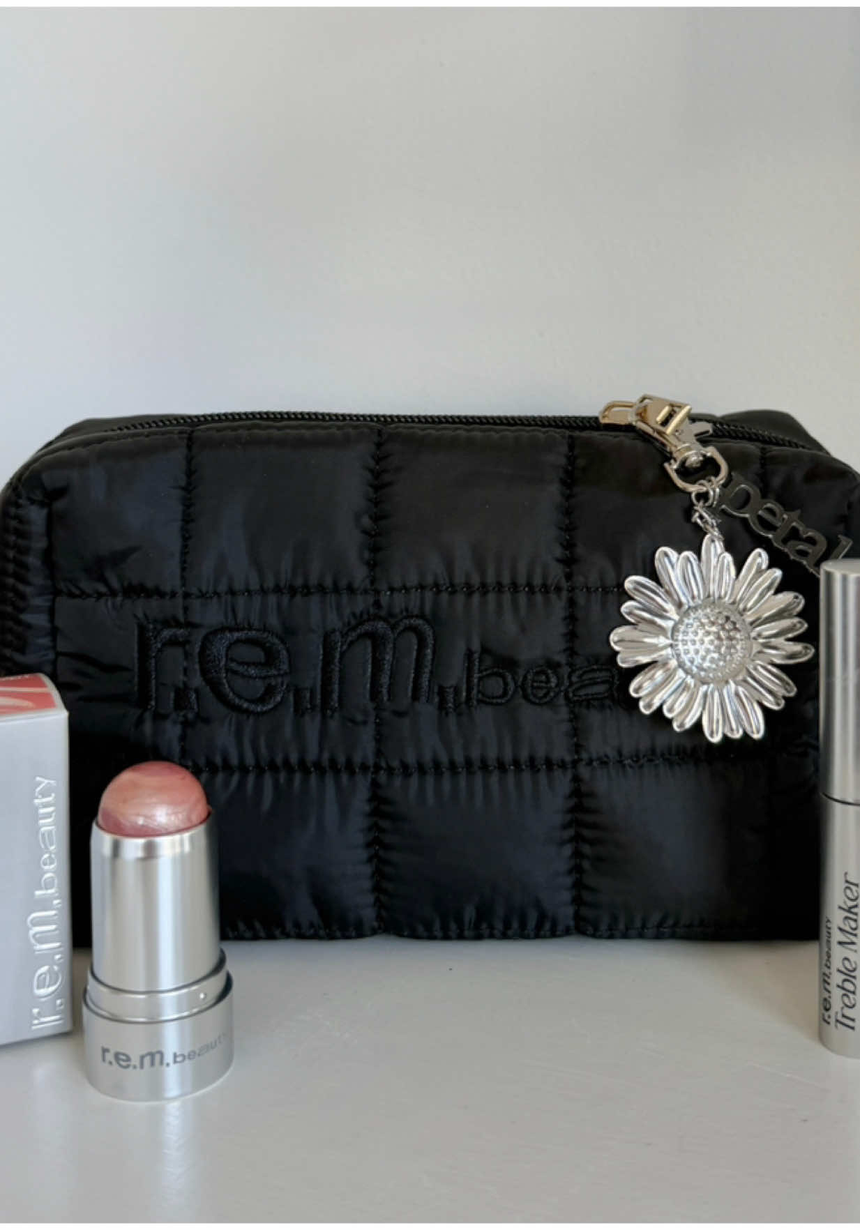 @r.e.m. beauty