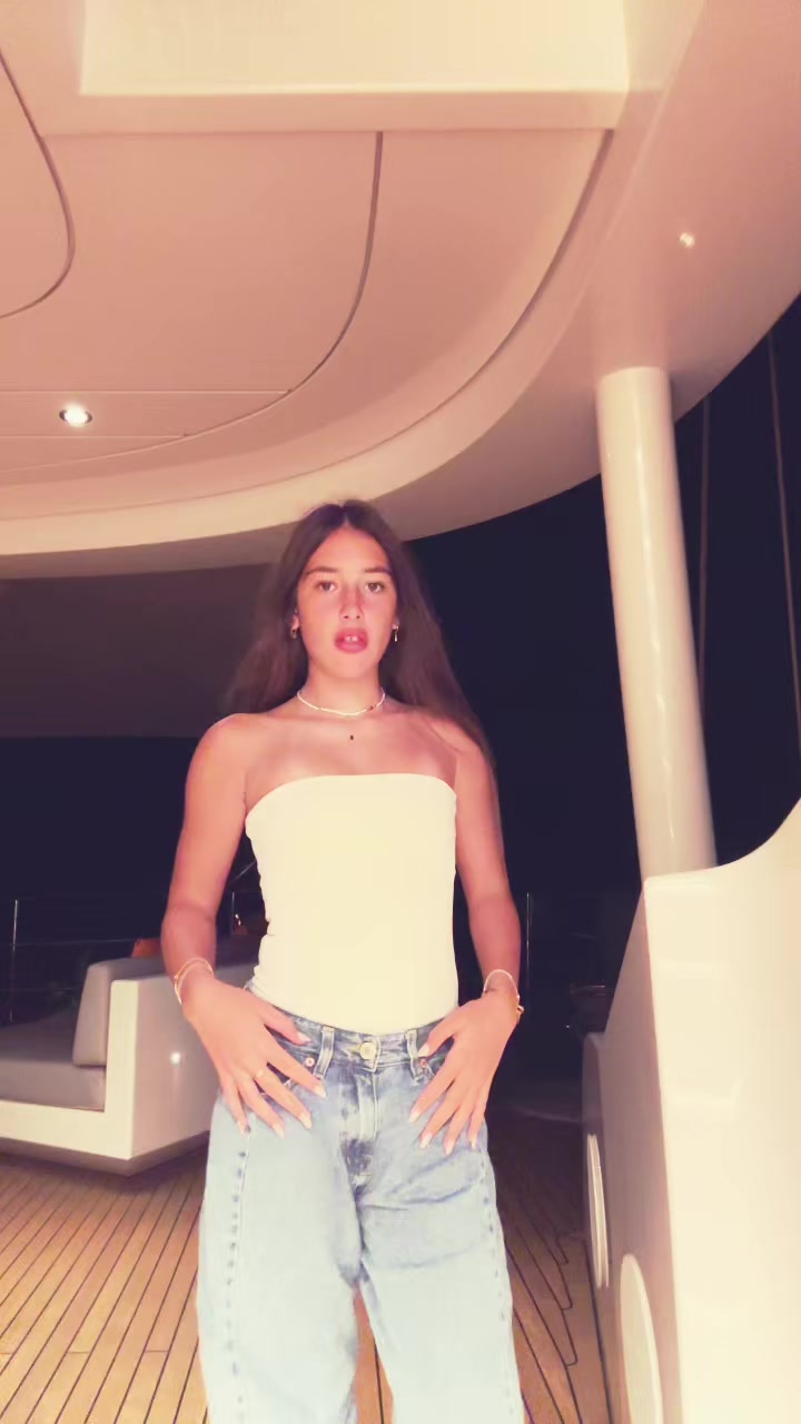 @lia_fattal
