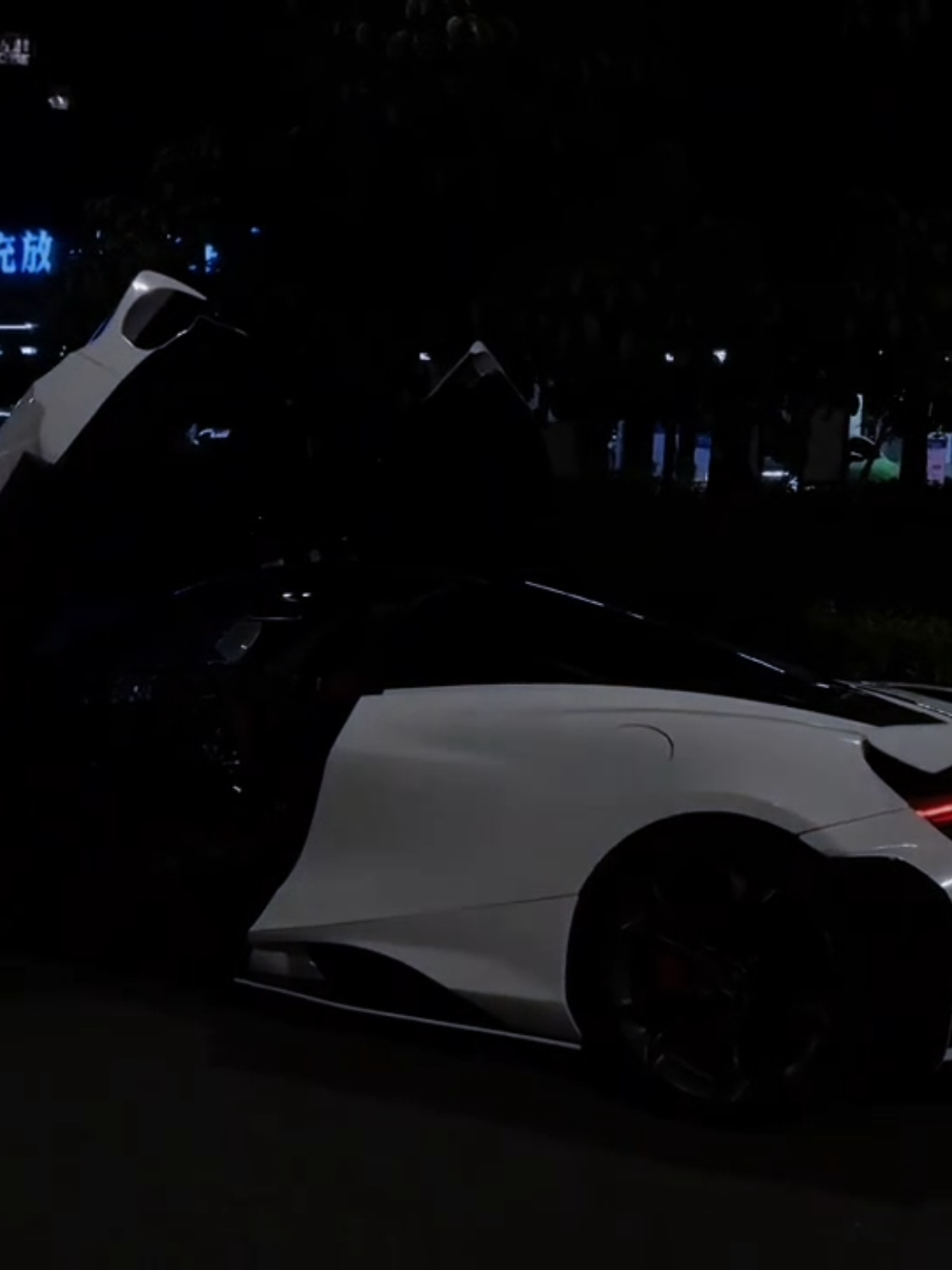 @Huang Cars