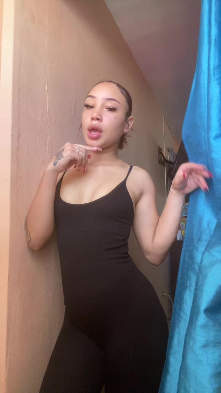 @Jely🥹💋