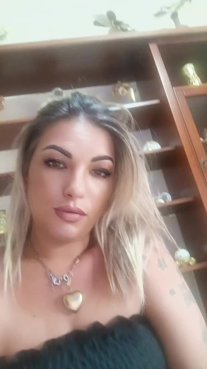 @mitica sorridente