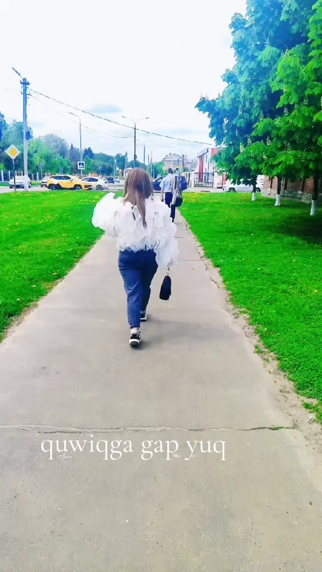 @Mira mir 👑🎓👒