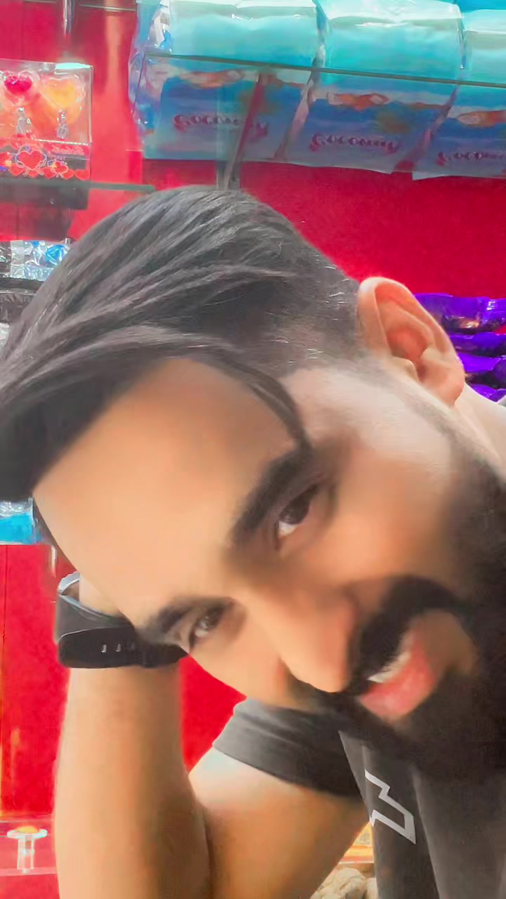 @Raazrazi