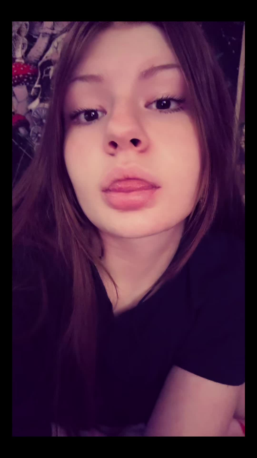 @Hannah<3