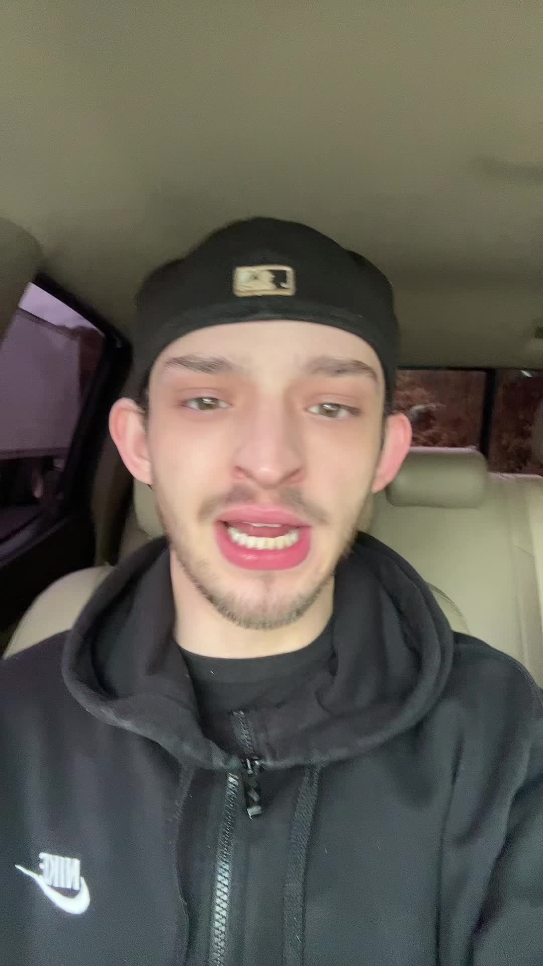 @Cole🫣🧍🏼&zwj;♂️