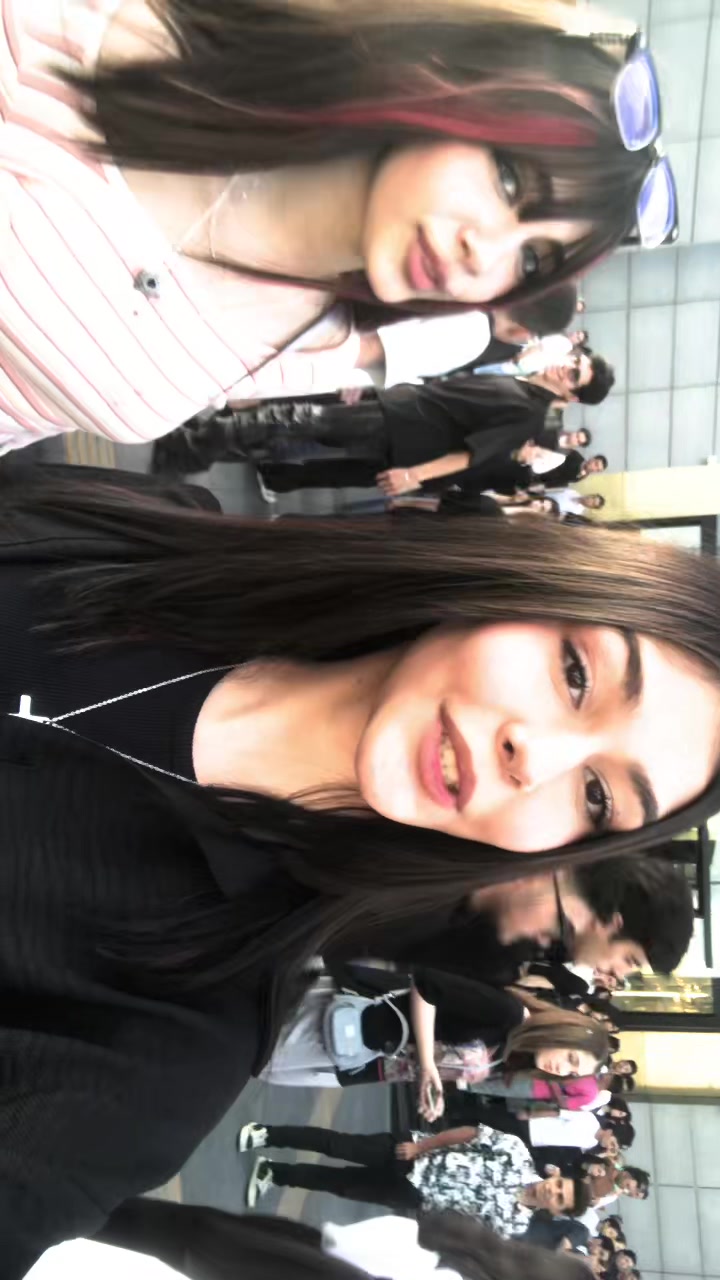 @elena_.mn
