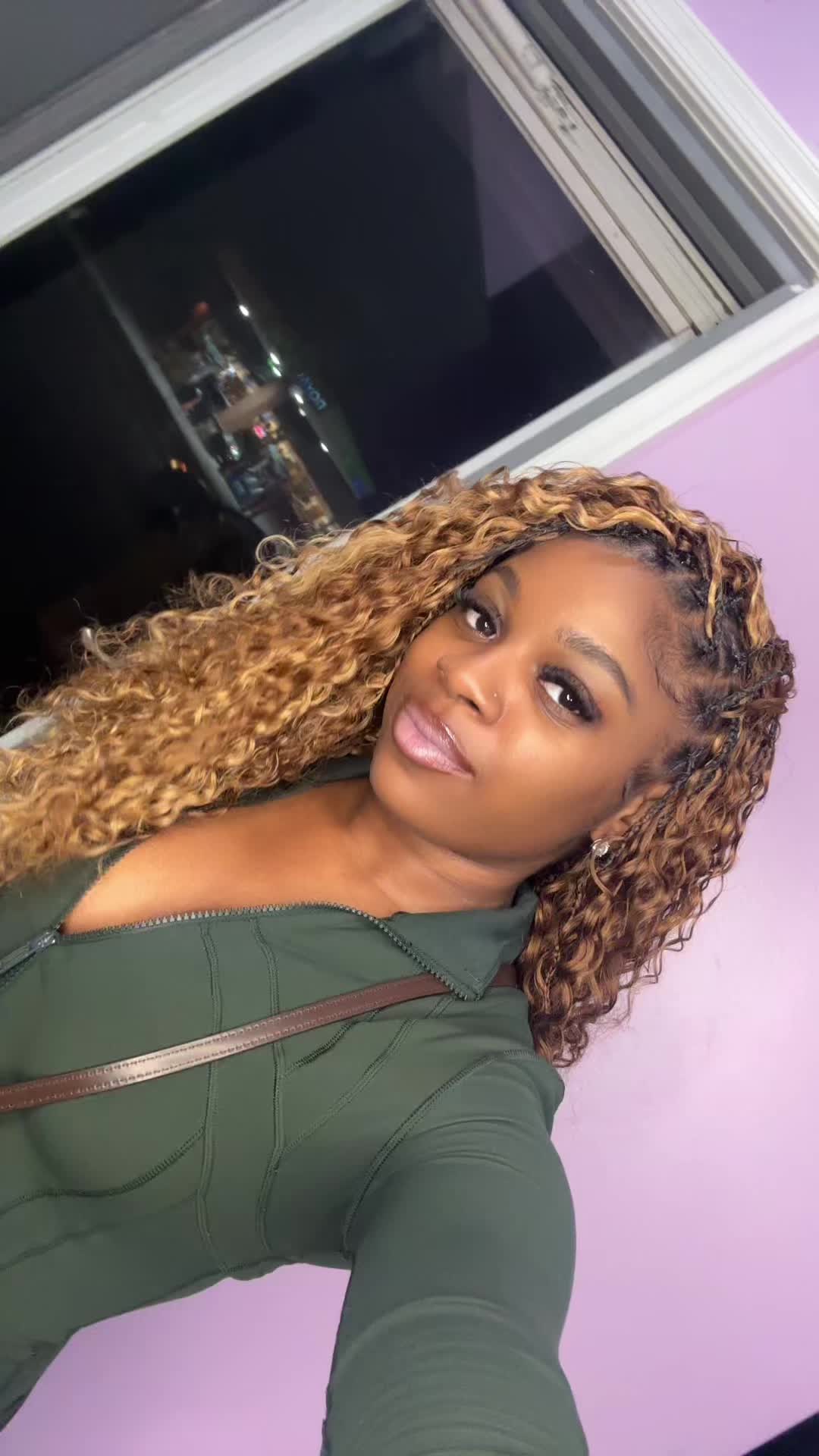 @Iamkaylawaylaxo
