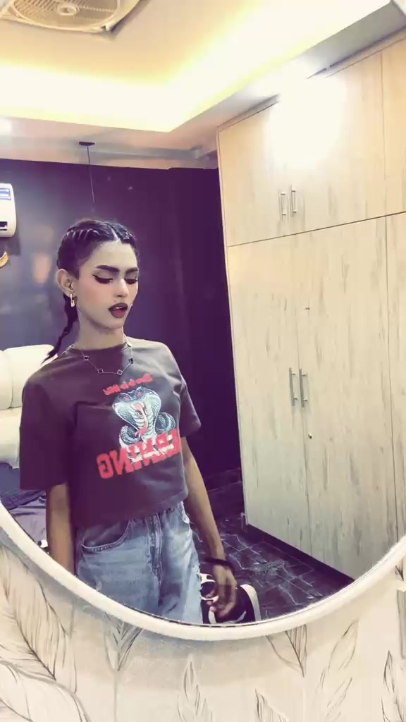 @aylish baby 🥵