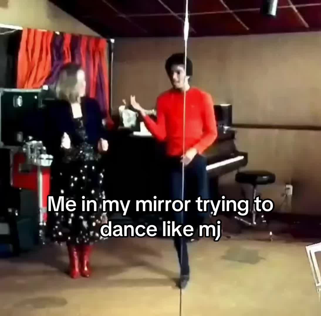 @𝑵𝑬𝑬𝑵𝑬𝑬 ᥫ᭡.