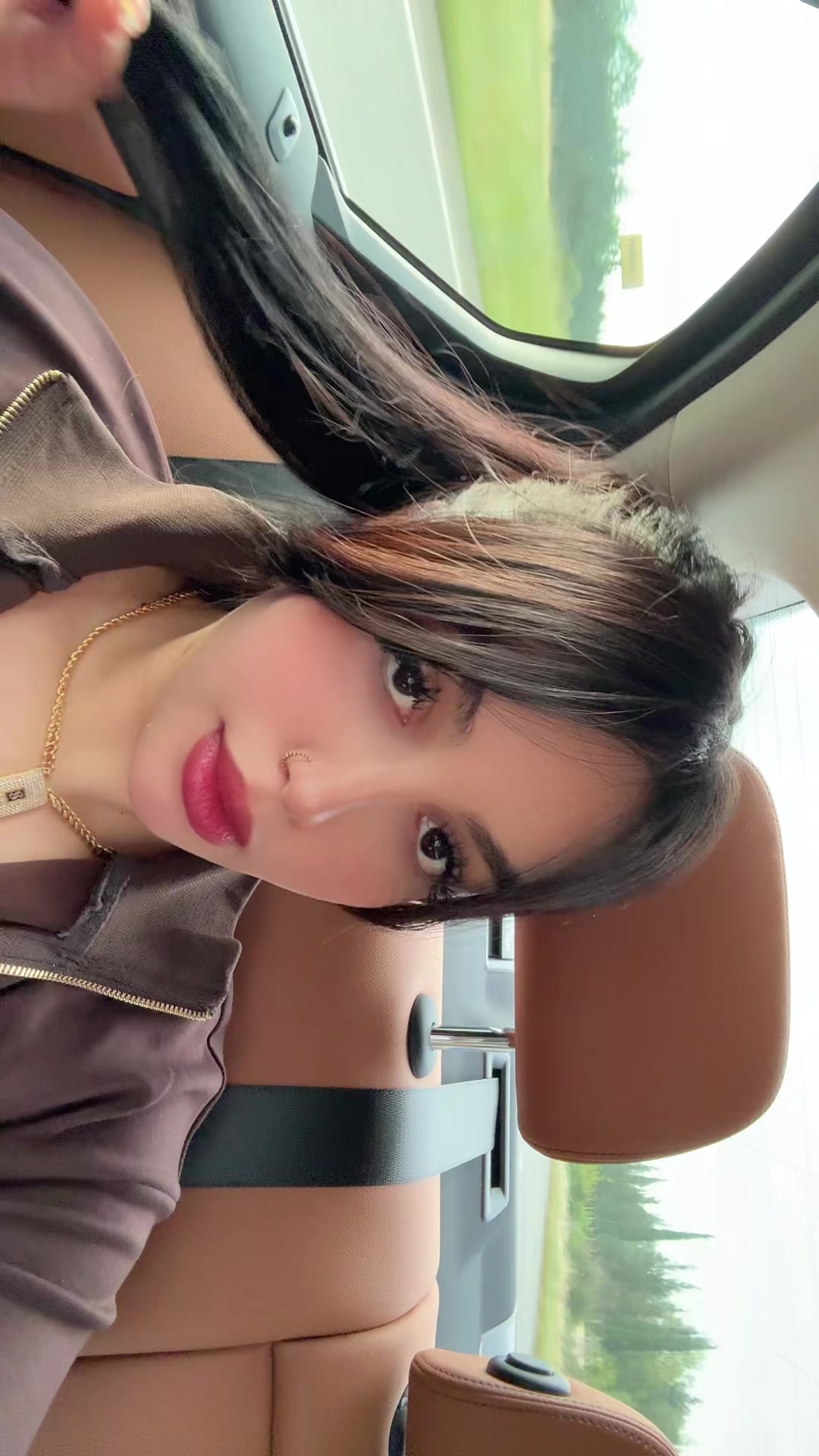 @lydiachaouch0227