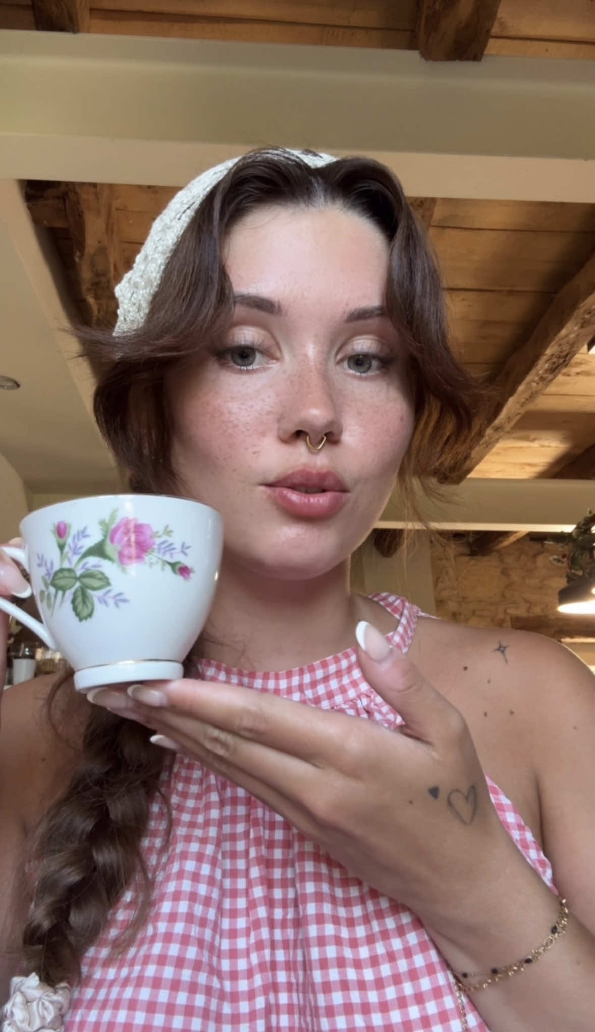 @Candice