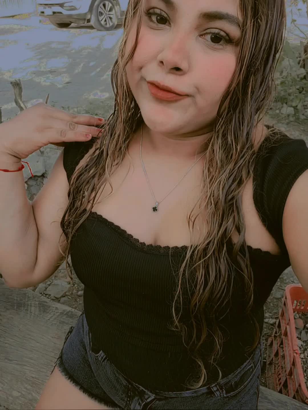 @EvelynHernandez.07/10/00💞🍃🌼