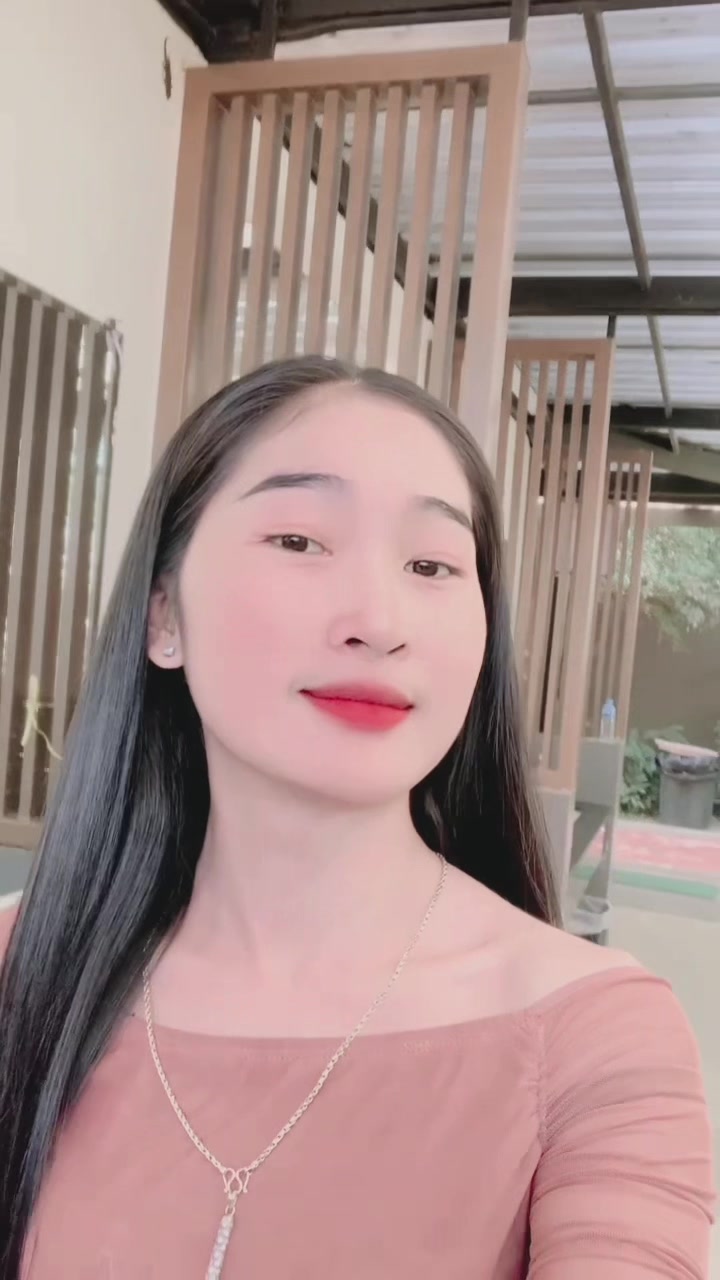 @Šëlâ __សិលា__🤍🎀 👩💻