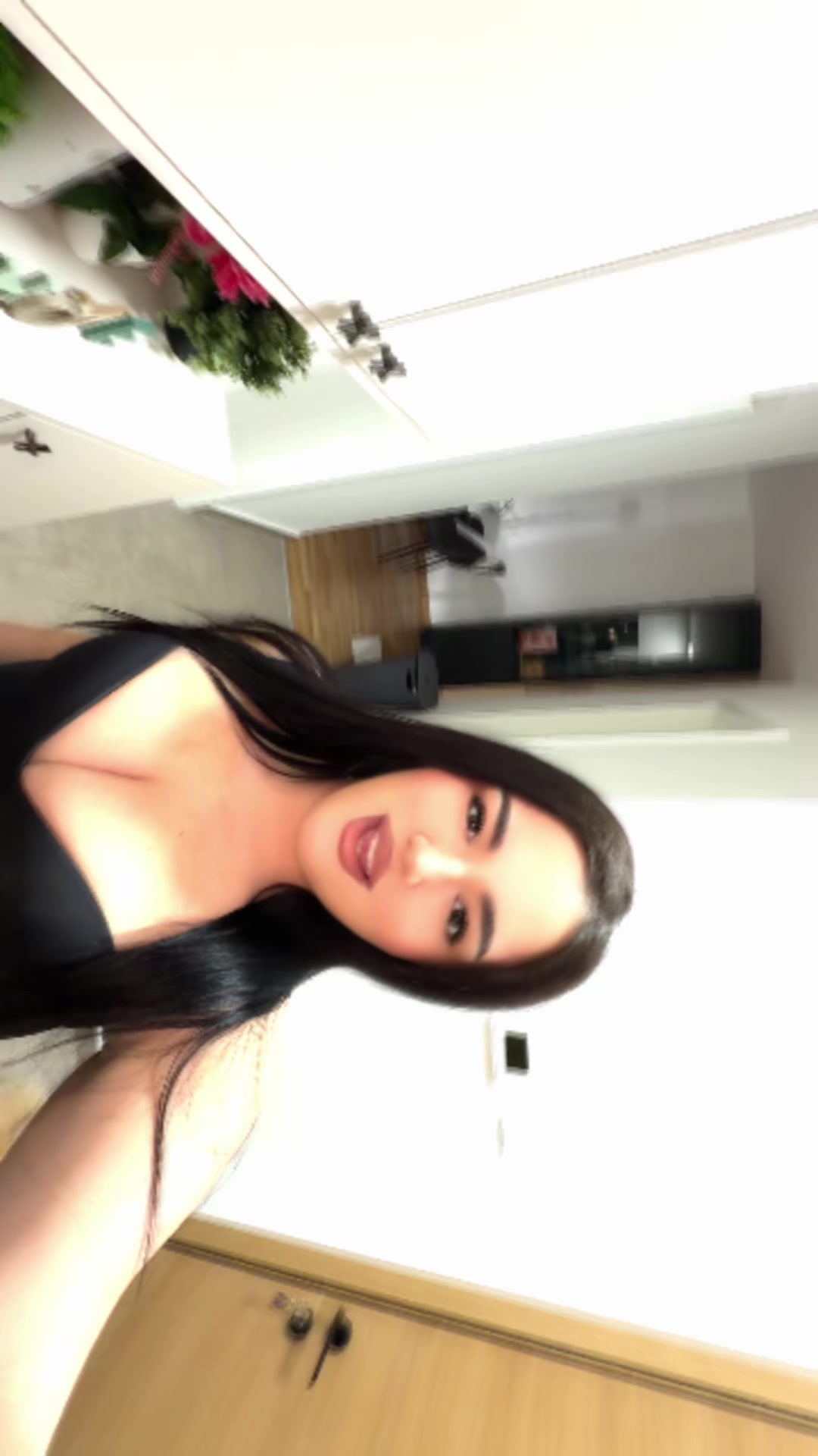 @divadinaa