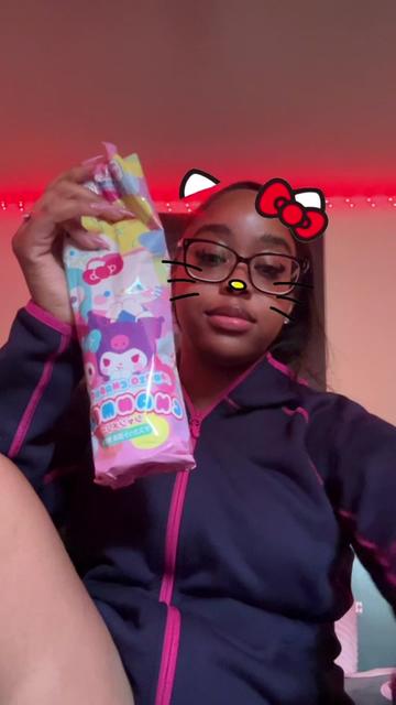 @therealariaj