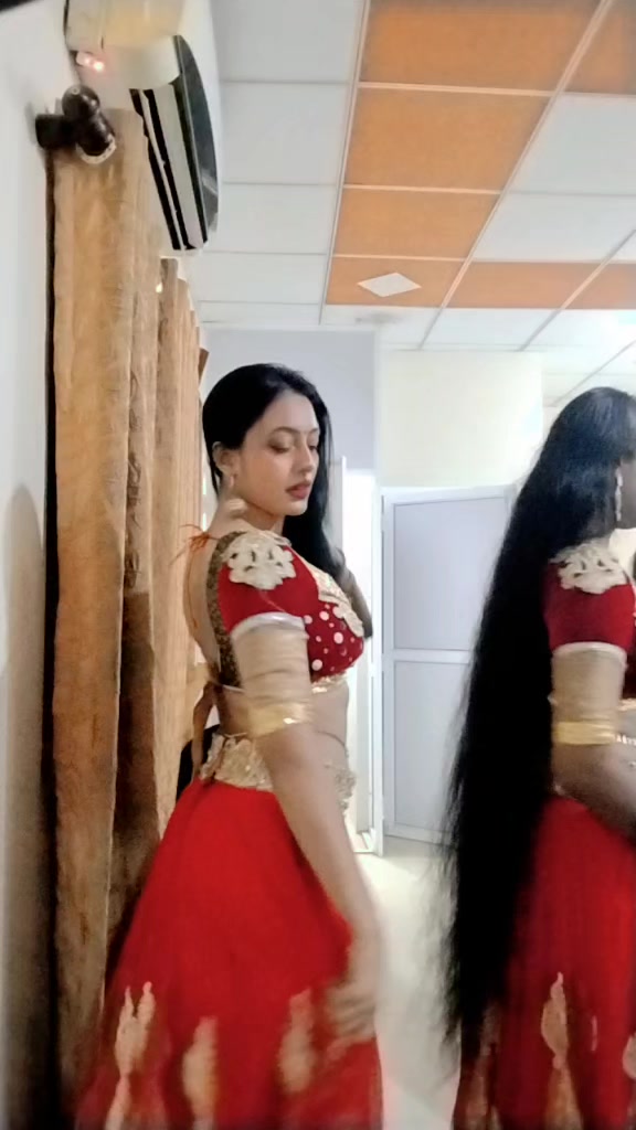 @Tishani Silva