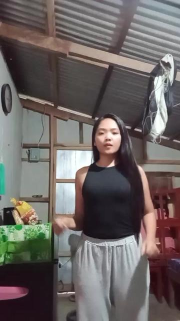 @Simple girl😉