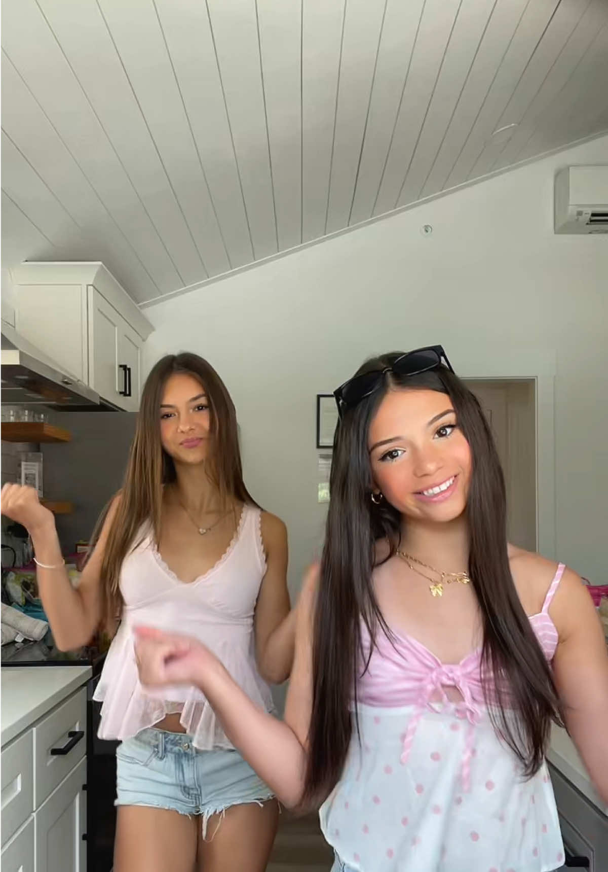 @lilyraebolno