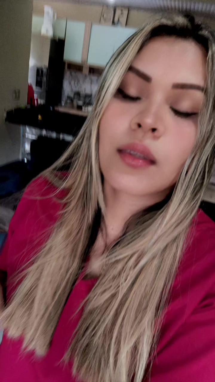 @Thain&aacute; Mour&atilde;o