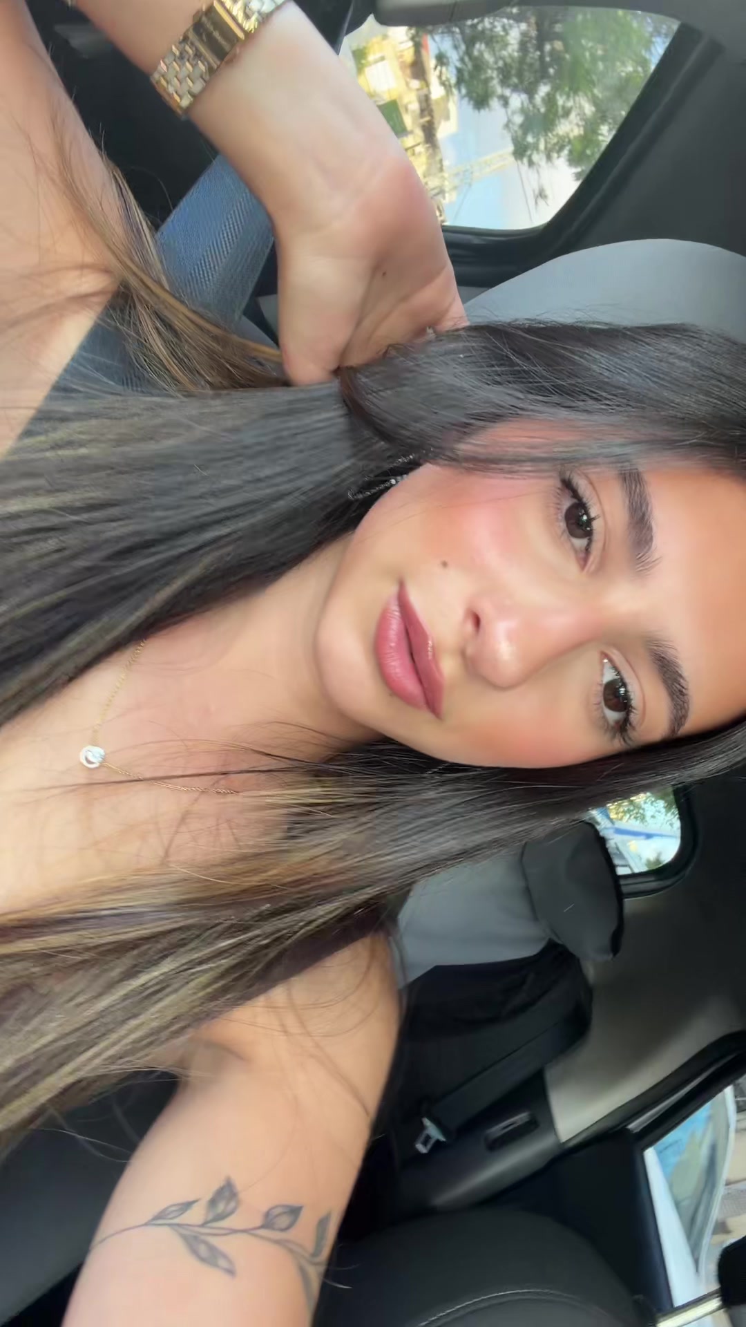 @𝗦𝗮𝗽𝗶𝗿