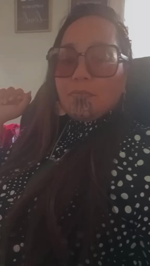 @Isabella Waru