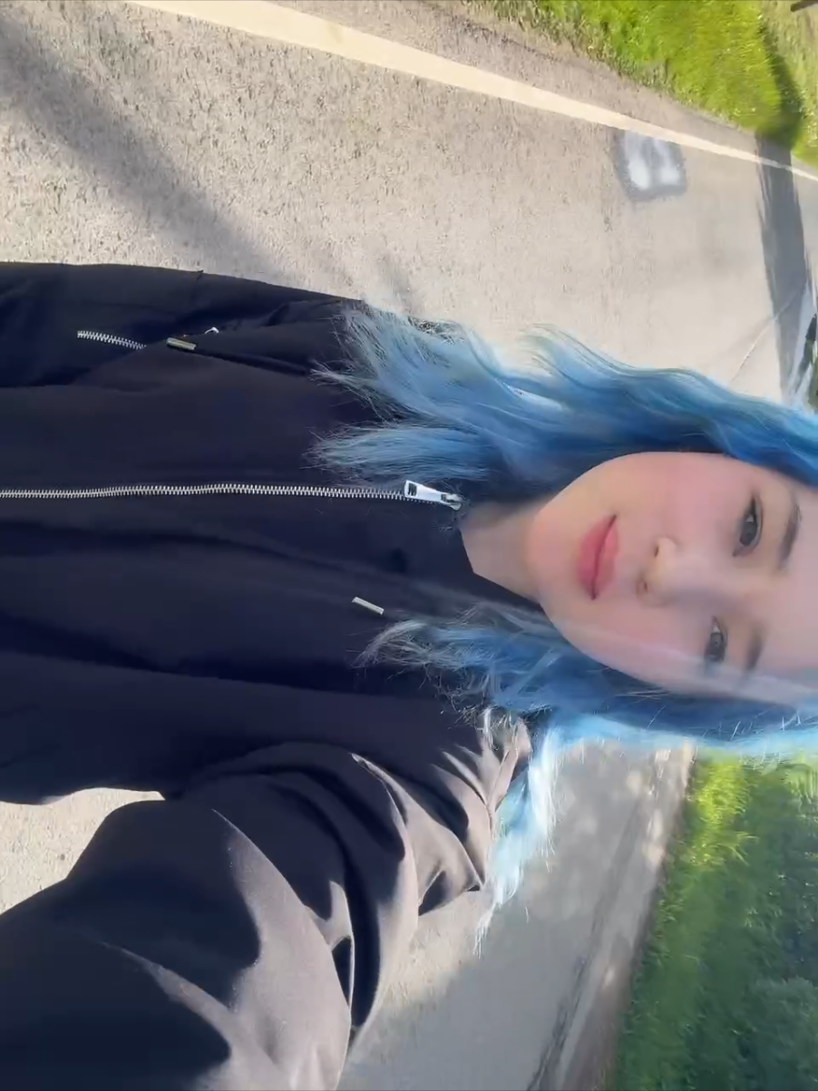 @майка🤟🏻